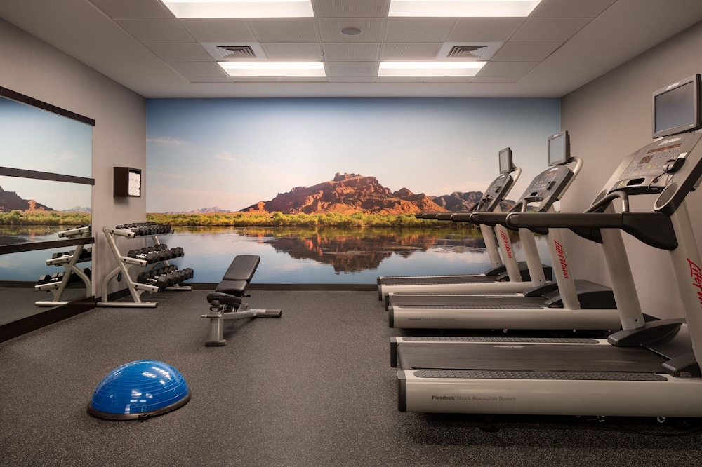 courtyard scottsdale salt river