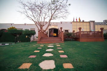 tivoli hotel aqua park