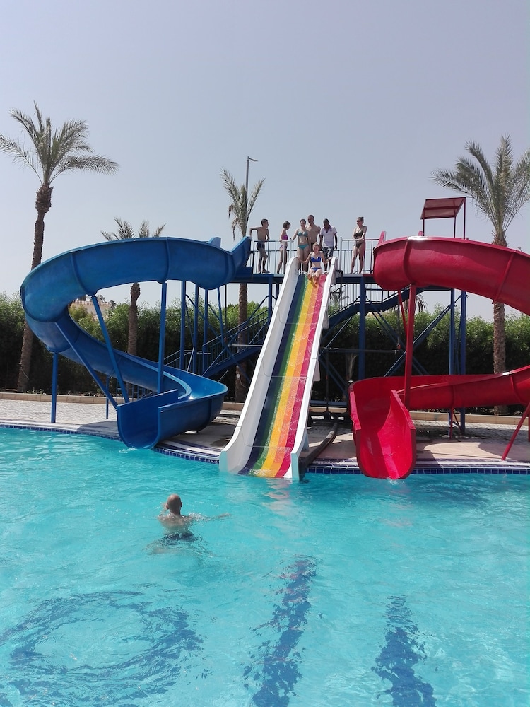 tivoli hotel aqua park