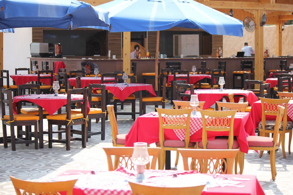 tivoli hotel aqua park