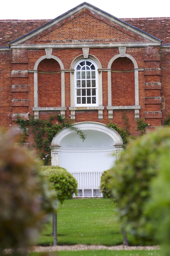 newport pagnell