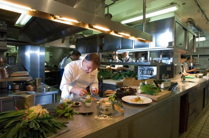 le manoir aux quatsaisons a belmond hotel oxfordshire
