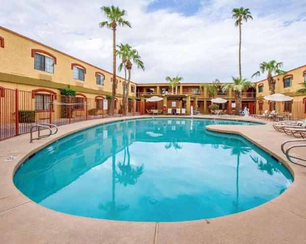 quality inn and suites goodyear phoenix west