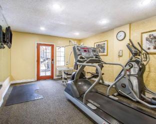 quality inn and suites goodyear phoenix west
