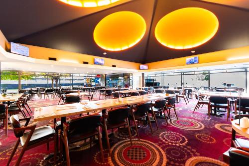 foreshore hotel