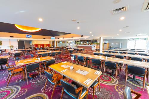 foreshore hotel