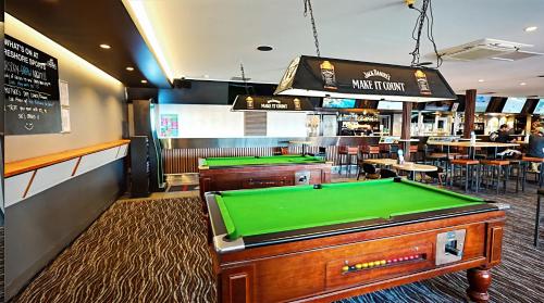 foreshore hotel