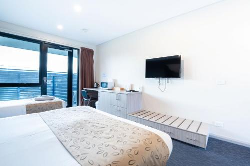 foreshore hotel