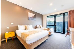 foreshore hotel