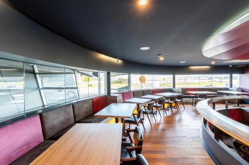 foreshore hotel