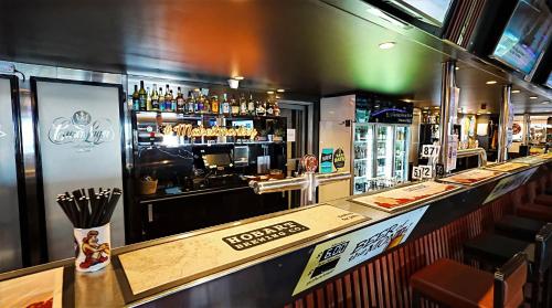 foreshore hotel