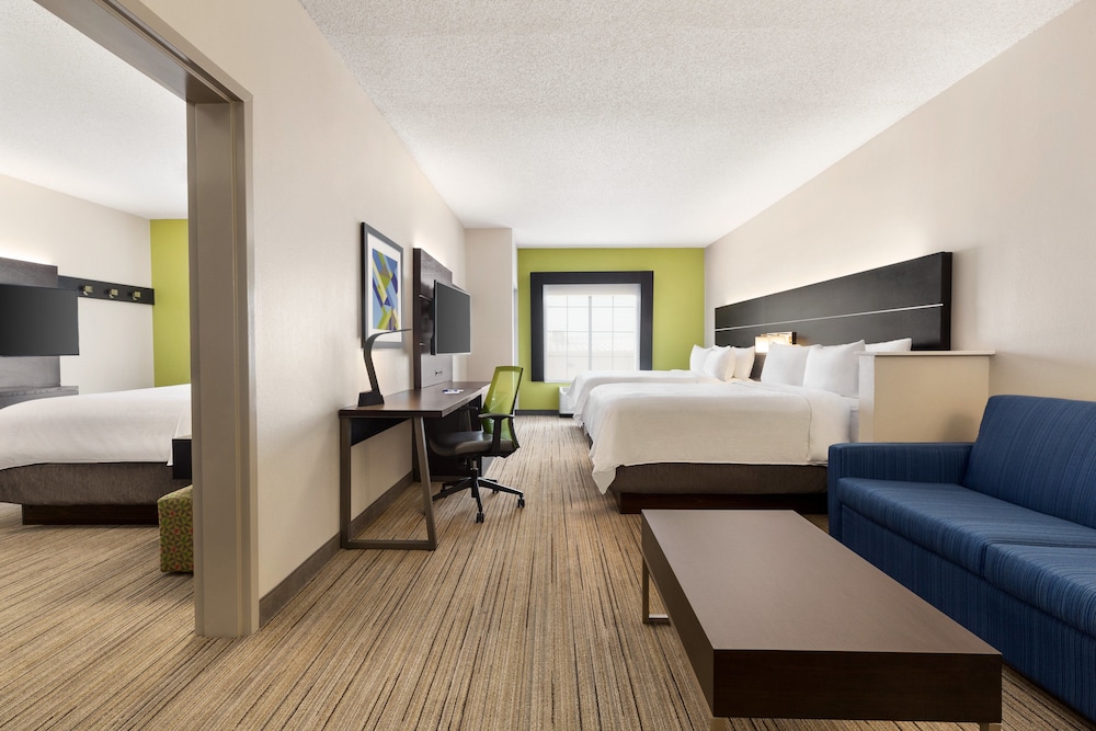 holiday inn express and suites shawnee by ihg