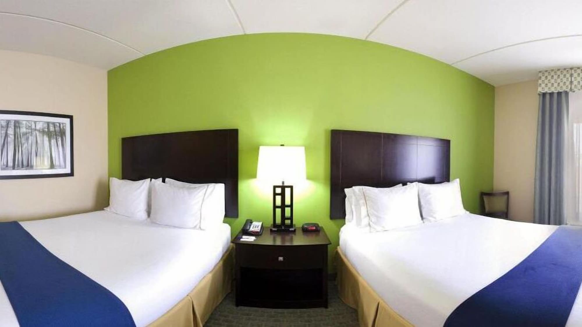 holiday inn express and suites newport s by ihg