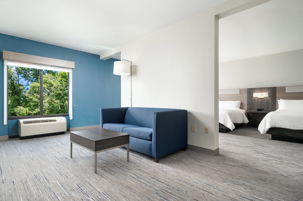 holiday inn express and suites newport s by ihg