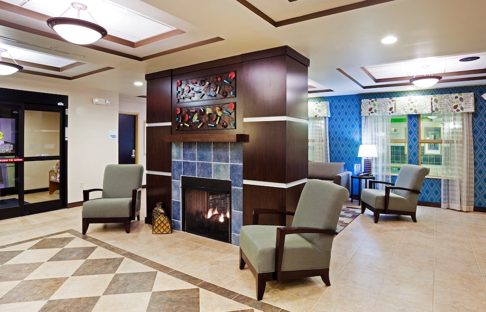 holiday inn express and suites newport s by ihg