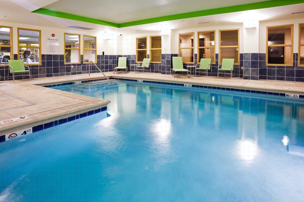 holiday inn express and suites newport s by ihg