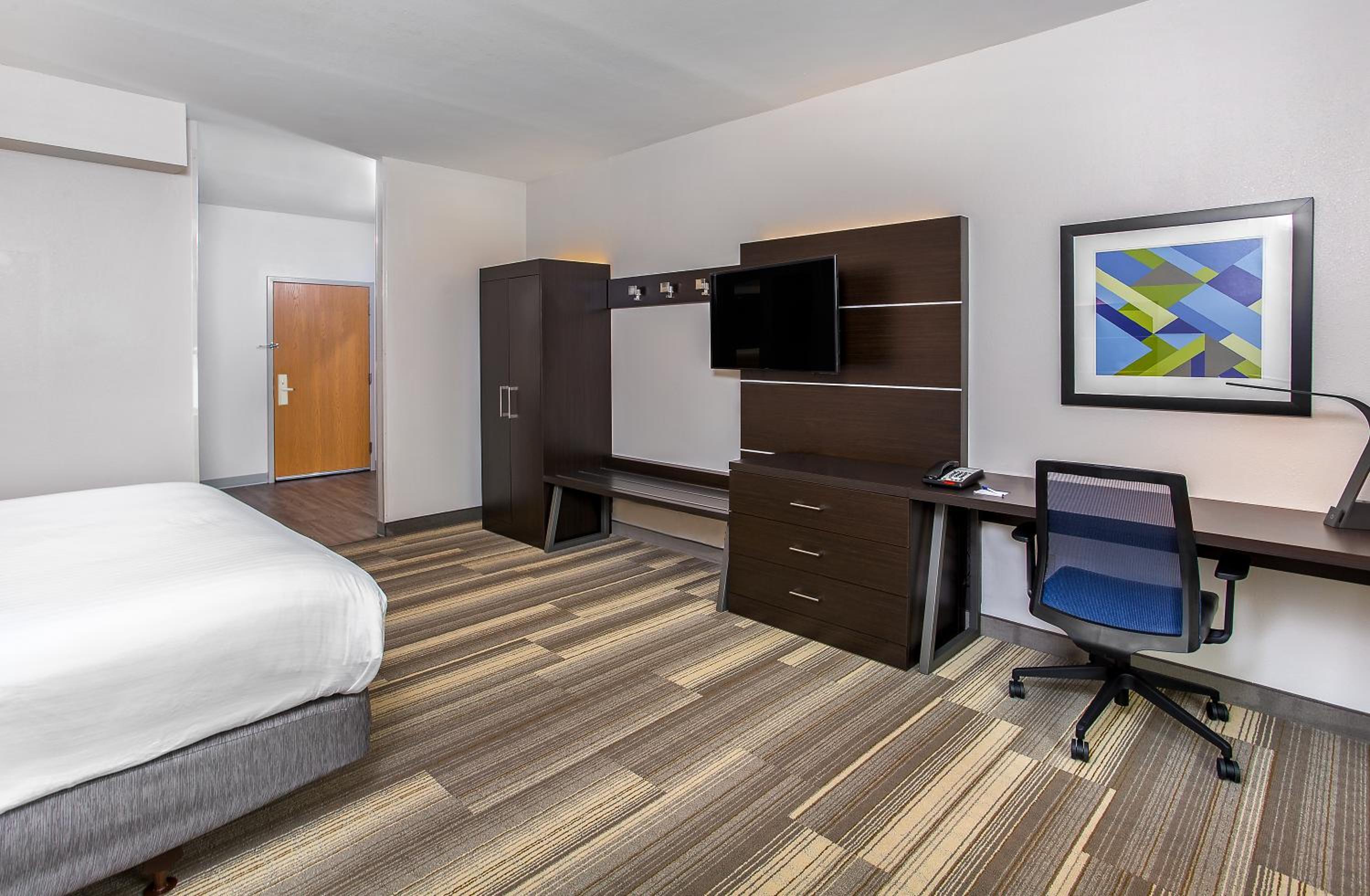 holiday inn express and suites morristown by ihg