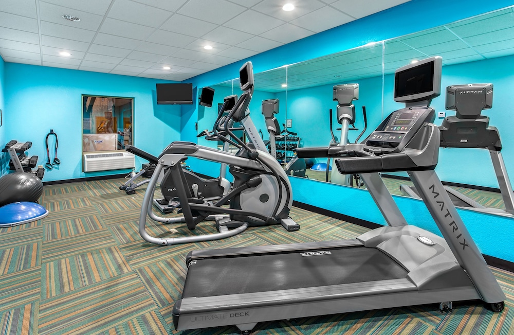 holiday inn express and suites morristown by ihg