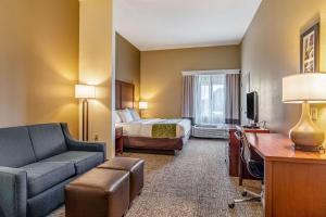 comfort inn and suites tuscumbia muscle shoals