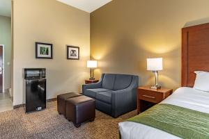 comfort inn and suites tuscumbia muscle shoals