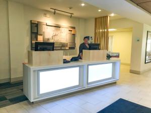 holiday inn express and suites lubbock west by ihg