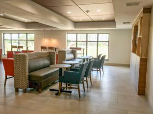 holiday inn express and suites lubbock west by ihg