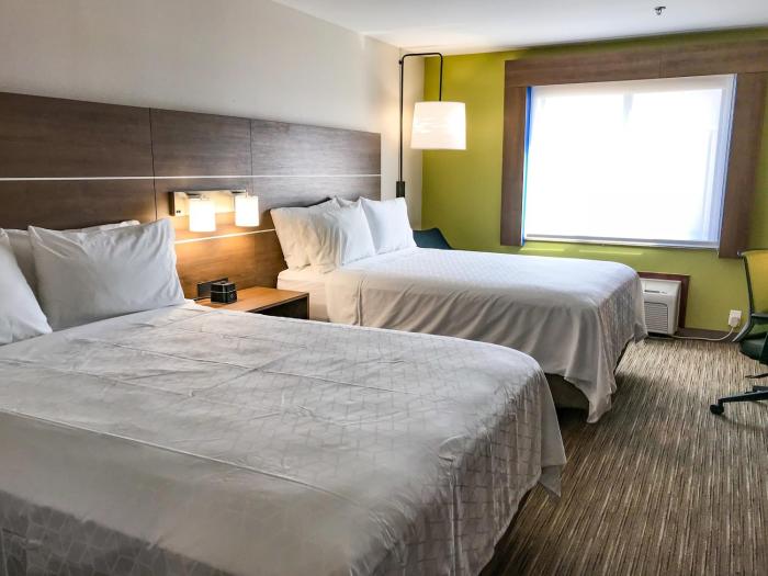 holiday inn express and suites lubbock west by ihg