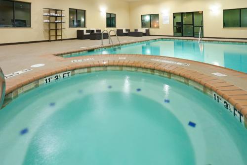 holiday inn express and suites lubbock west by ihg
