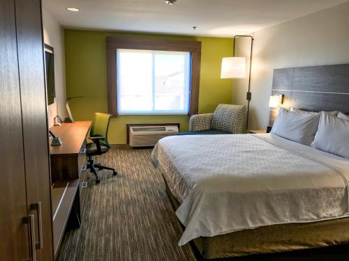 holiday inn express and suites lubbock west by ihg