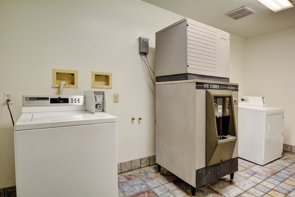 motel 6 seekonk ma providence east