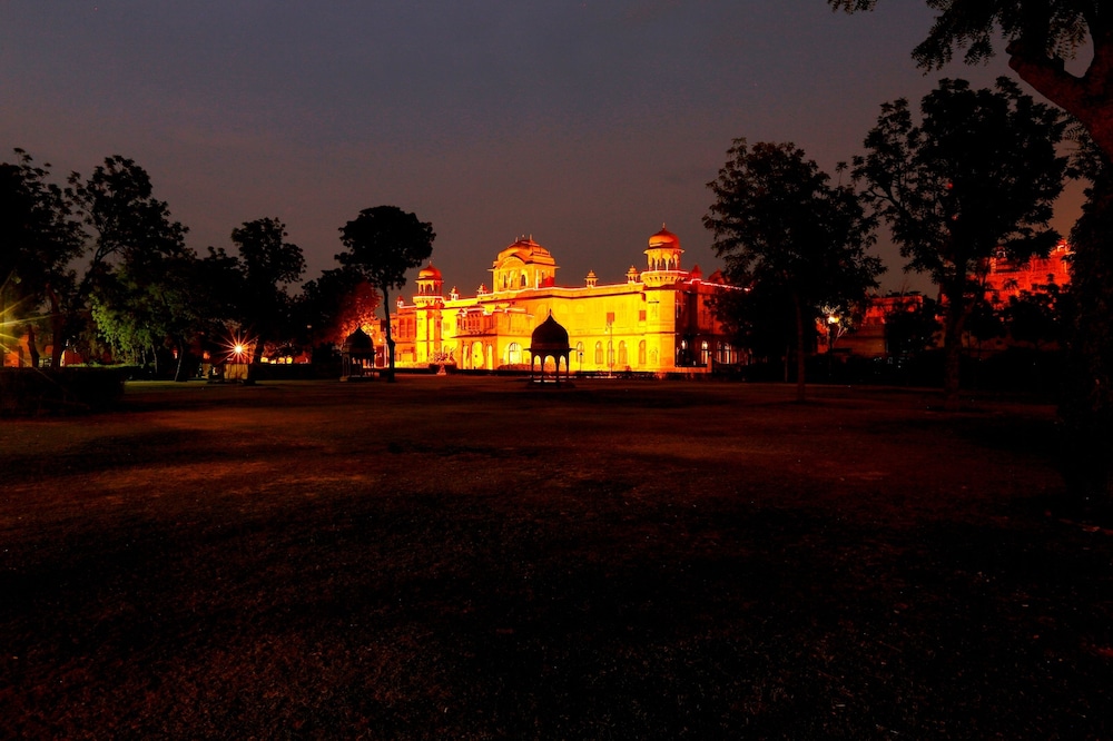 the lallgarh palace a heritage hotel