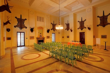 the lallgarh palace a heritage hotel