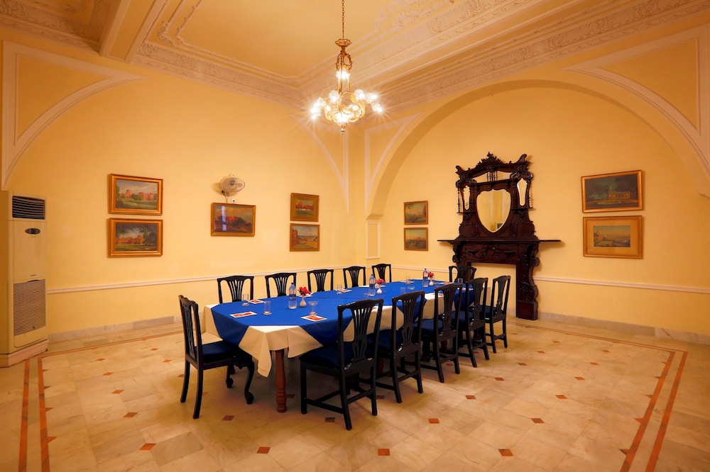 the lallgarh palace a heritage hotel