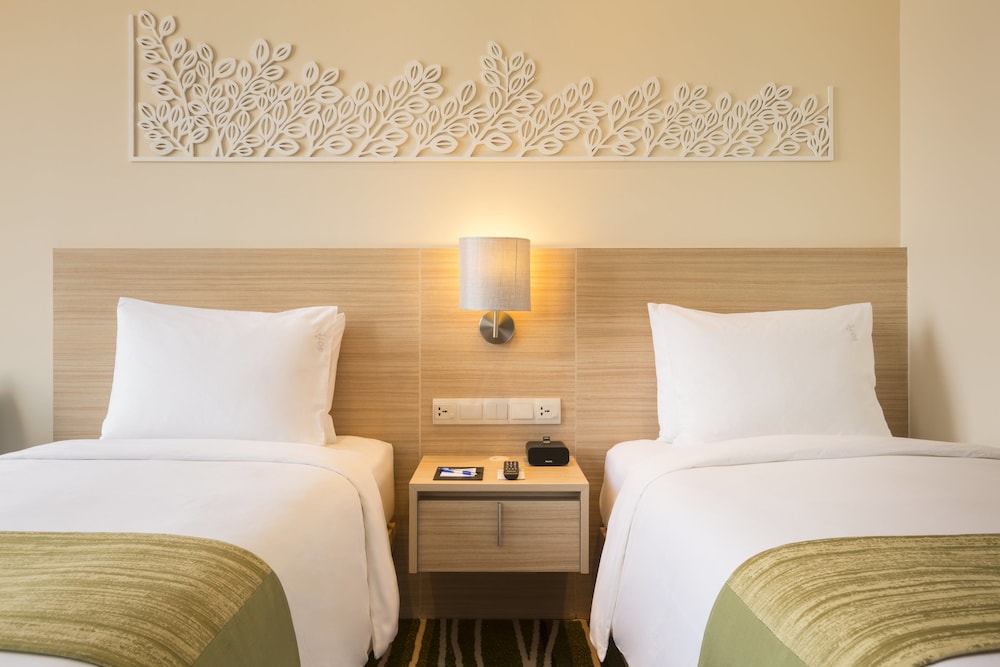 holiday inn express semarang simpang lima by ihg