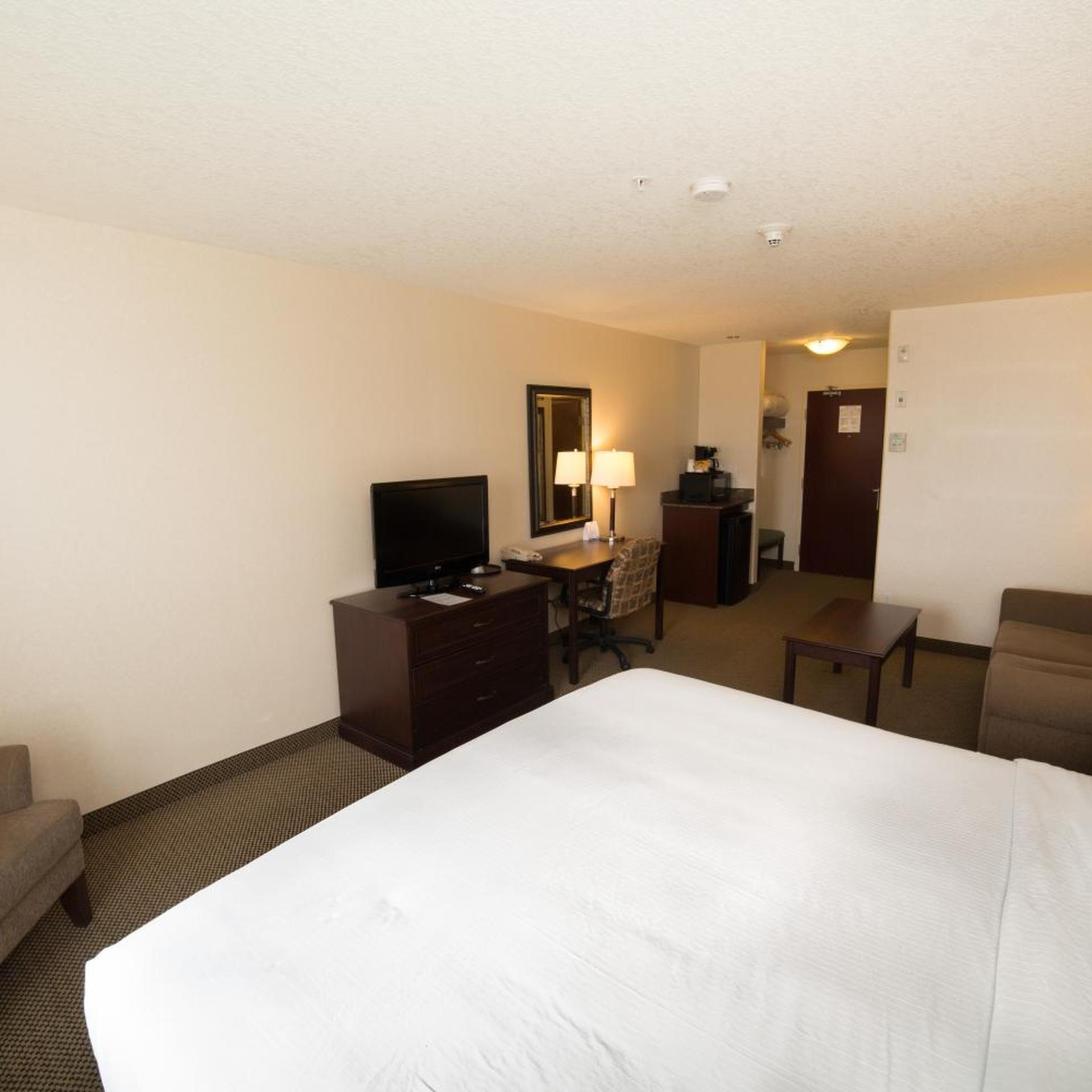 holiday inn express hotel and suites whitecourt by ihg