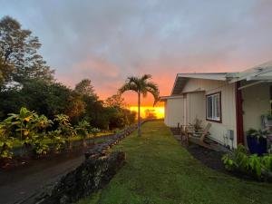 mango sunset bed and breakfast