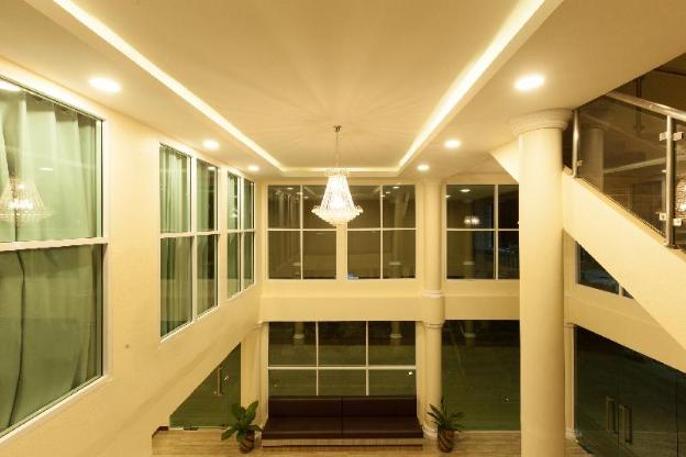 pranee home