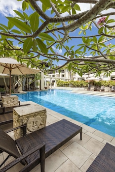 oaks casuarina santai resort