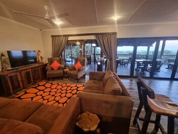 ndiza lodge and cabanas