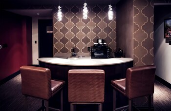 cherokee casino and hotel roland