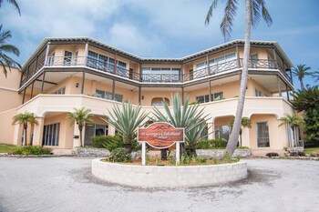 st georges club hotel