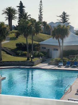 st georges club hotel