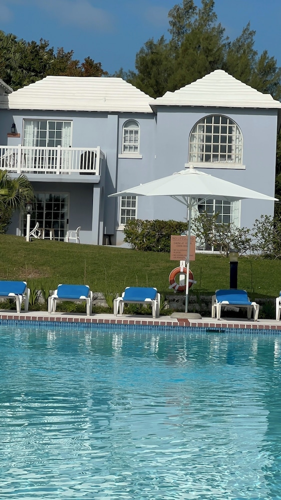 st georges club hotel