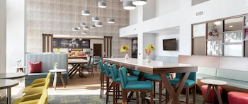 Hampton Inn & Suites Canyon,,3 star