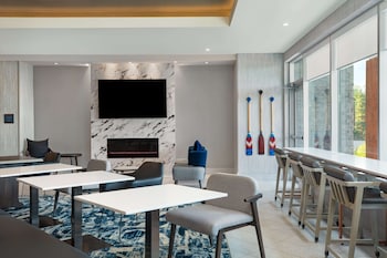 home2 suites by hilton huntsville