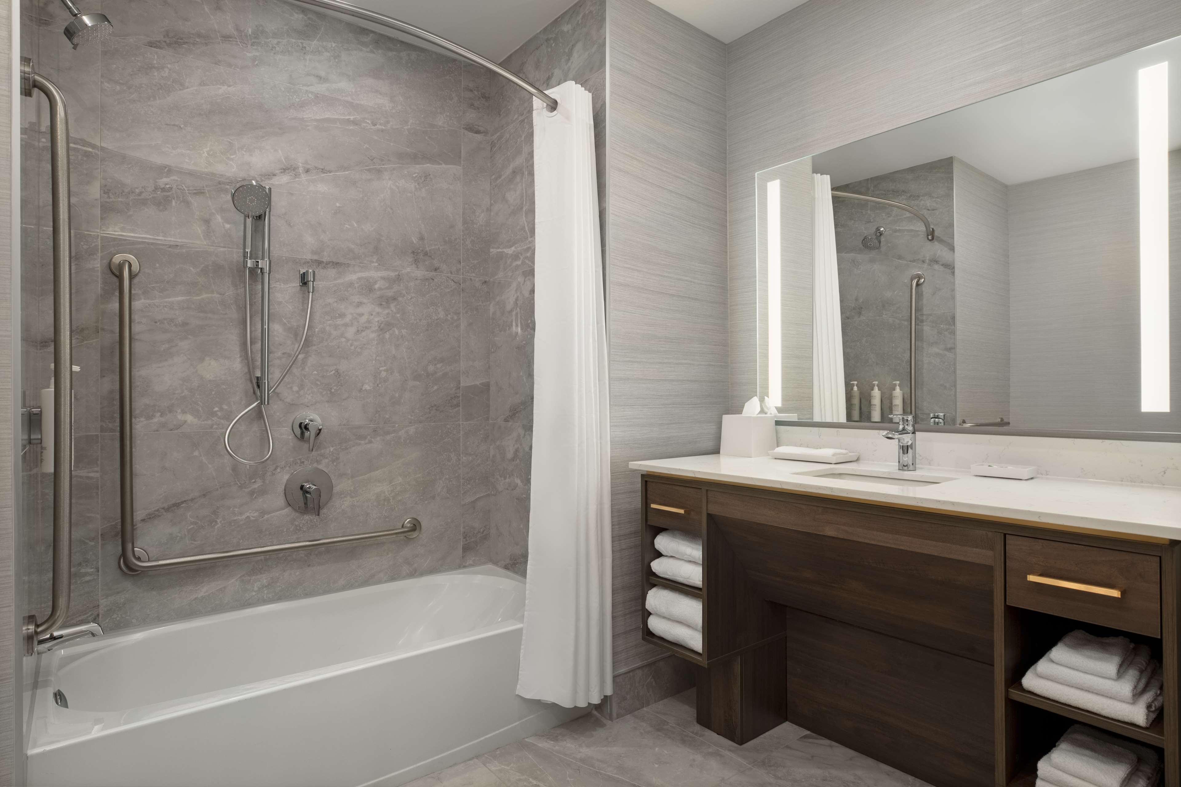 home2 suites by hilton huntsville