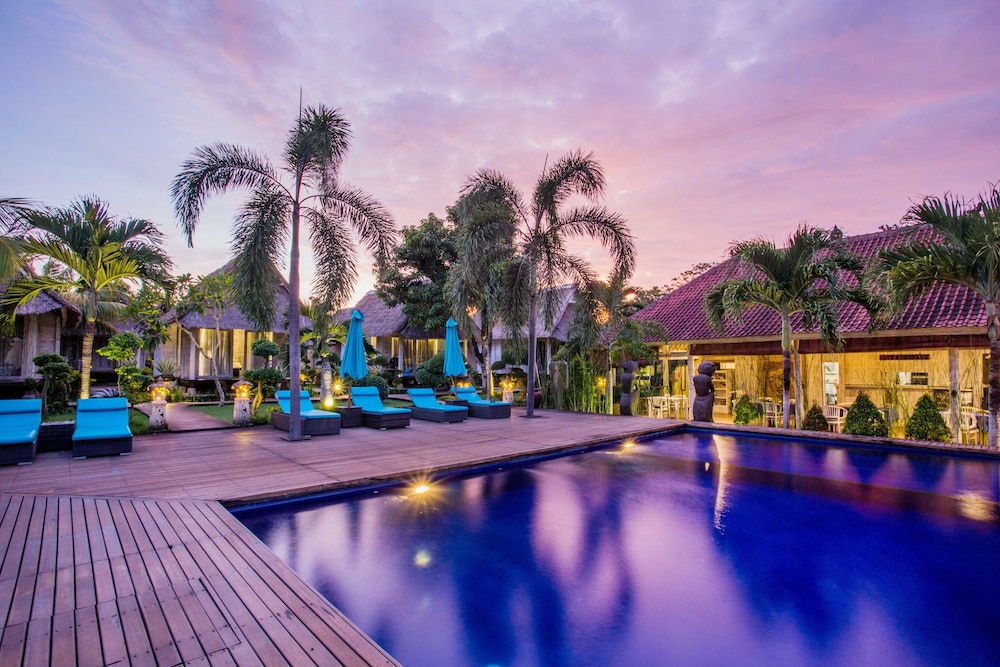 lembongan bay shore huts
