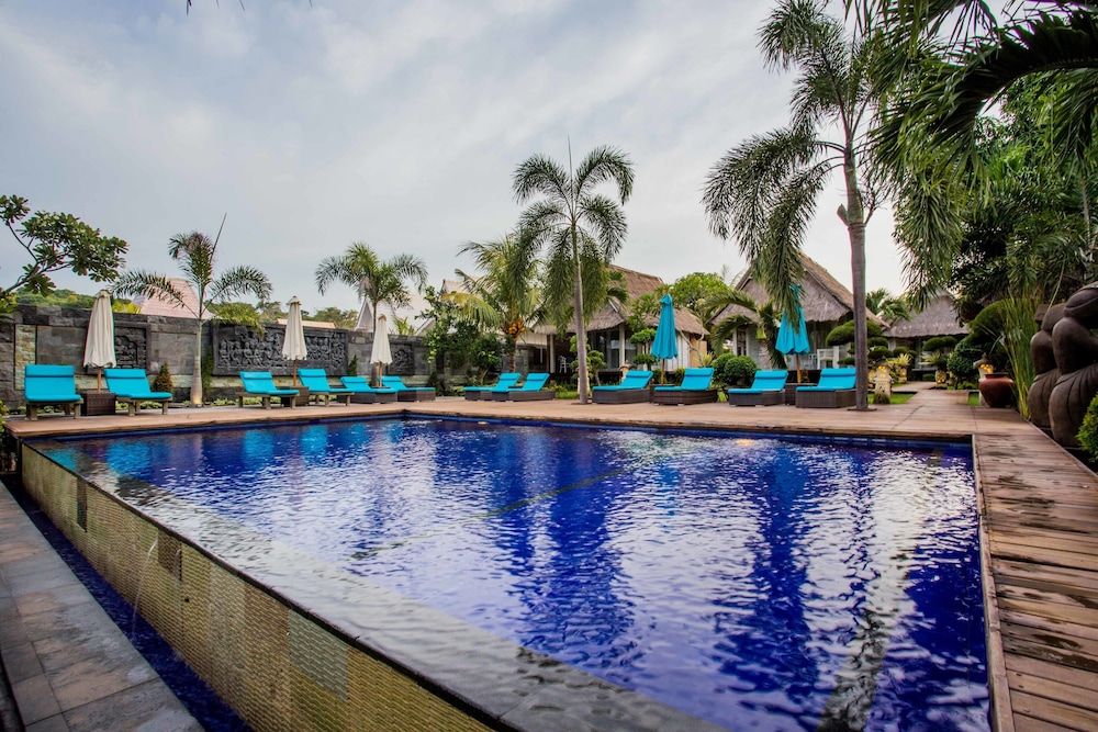 lembongan bay shore huts