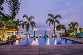 lembongan bay shore huts