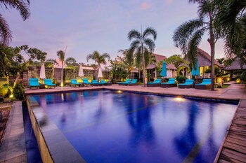 lembongan bay shore huts